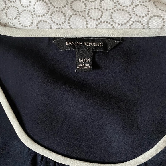 Banana Republic Top - Picture 2 of 5
